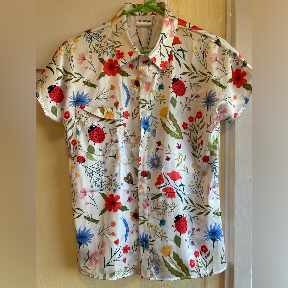Hemloya Garden button-up (L)